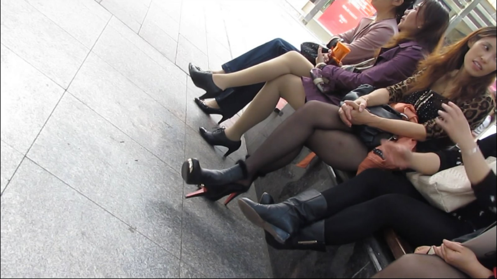 streetsnapdangl[00 02 16][20181126 233733 9]